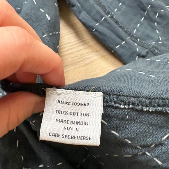 Tulip Art-To-Wear Pattern Button Sweater Women’s L Color Black/Gray - Picture 6 of 10